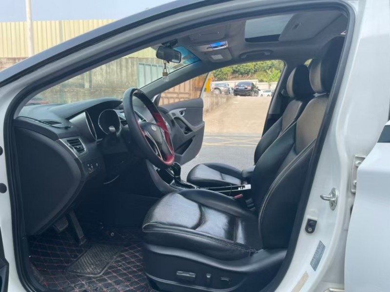 东莞14年现代朗动4