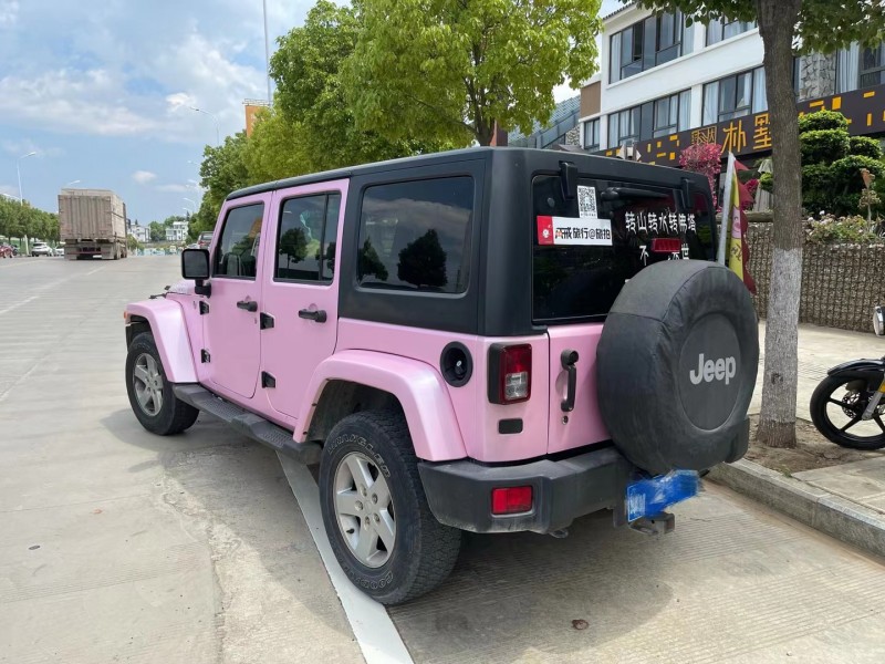 唐山17年Jeep牧馬人4