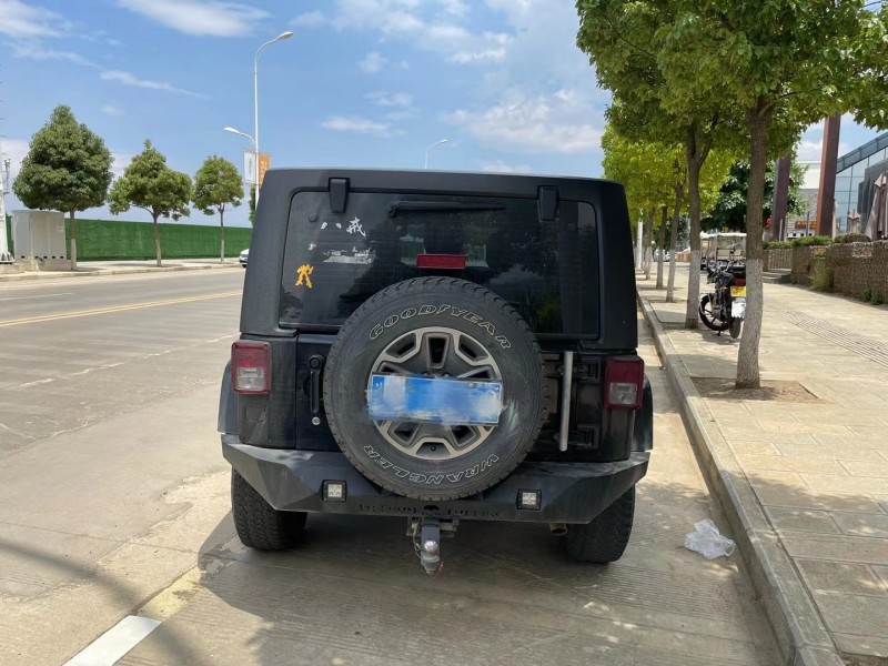 唐山18年Jeep牧馬人5