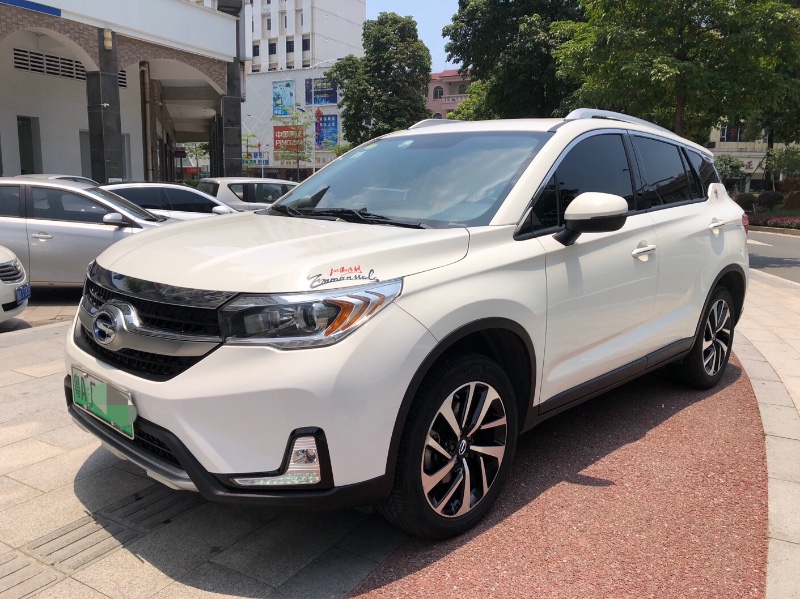 佛山18年广汽吉奥奥轩GX52