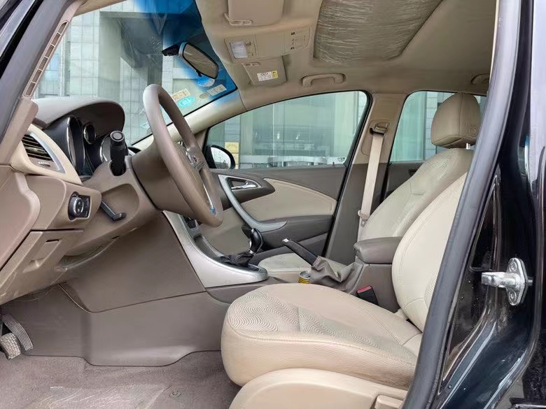 盐城14年别克英朗4