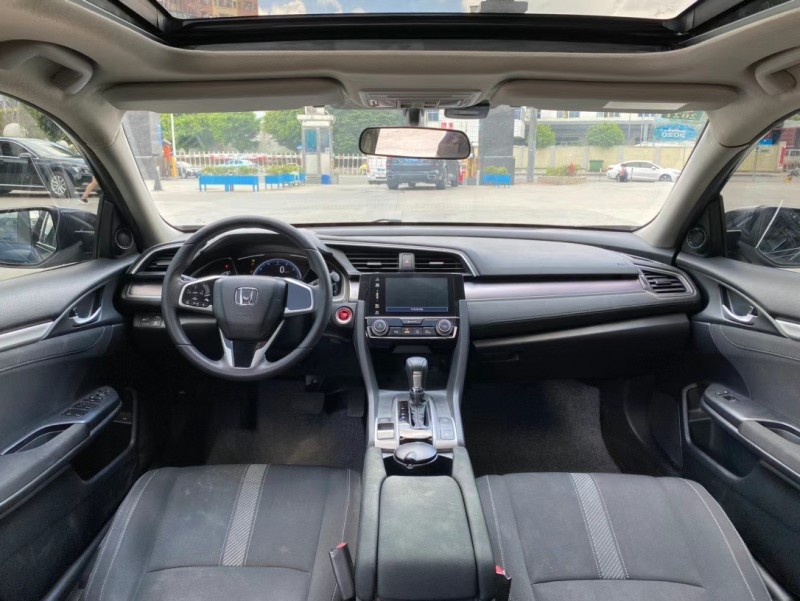 东莞19年本田思域4