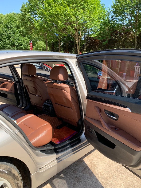 武汉15年宝马5系4