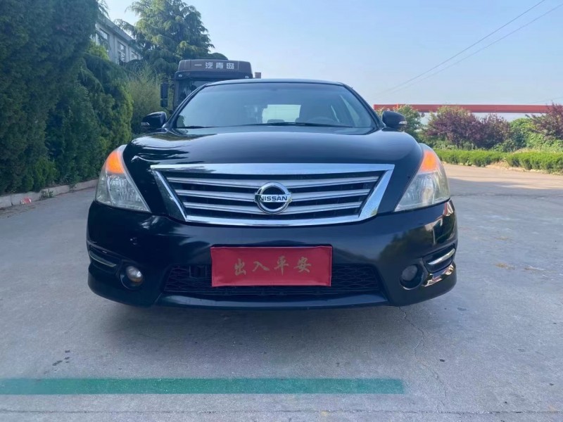 煙臺13年日產天籟1