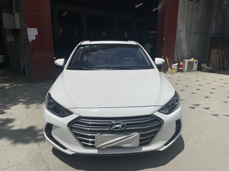 成都17年现代领动1