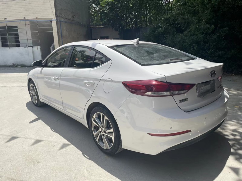 成都17年现代领动7