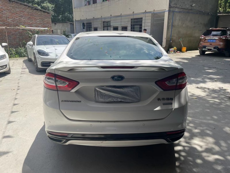 成都16年福特蒙迪欧8