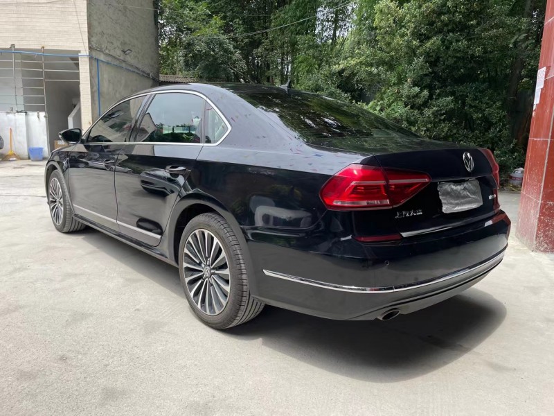 成都17年大众帕萨特8