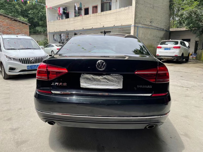 成都17年大众帕萨特9