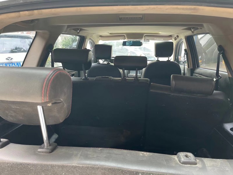 成都16年力帆汽车迈威4