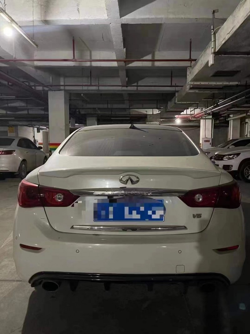 重慶16年英菲尼迪Q50L9