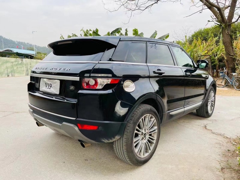 广州12年路虎极光5