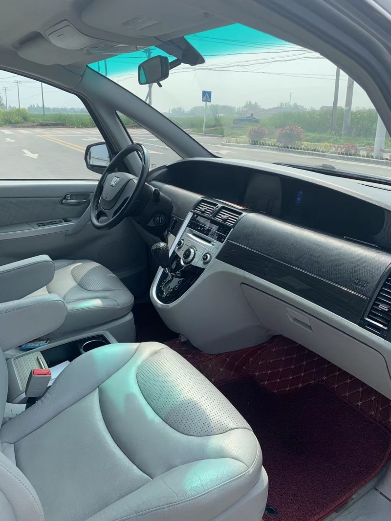 宿遷15年納智捷大7 MPV7