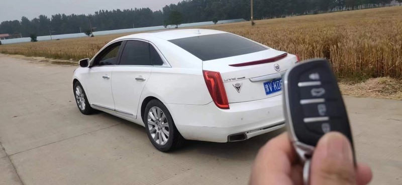 新鄉15年凱迪拉克XTS3