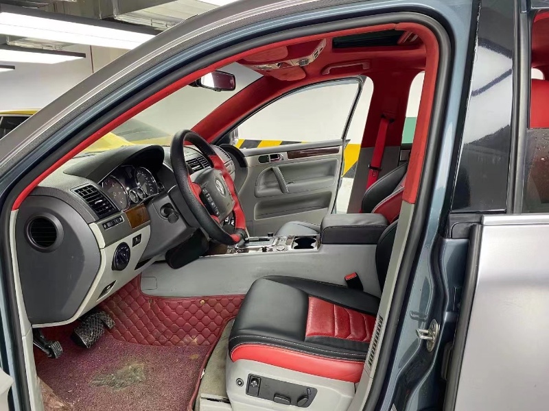 成都10年大众途锐5