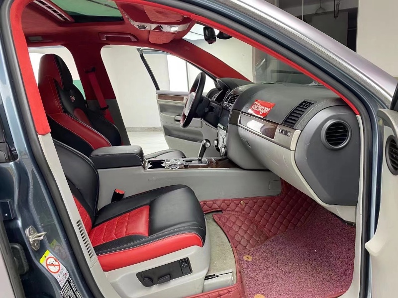 成都10年大众途锐4