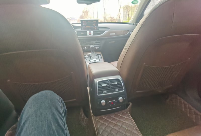 邢台17年奥迪A6L1