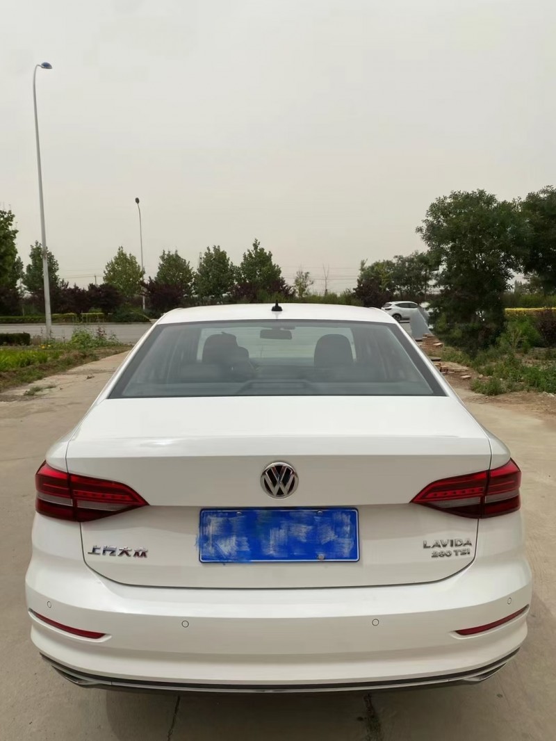 保定19年大众朗逸3