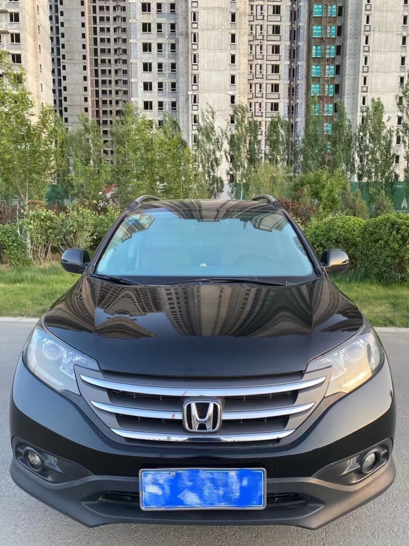 保定12年本田CR-V3