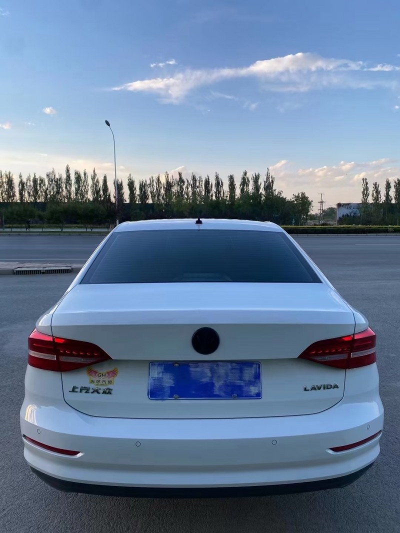 保定20年大众朗逸7