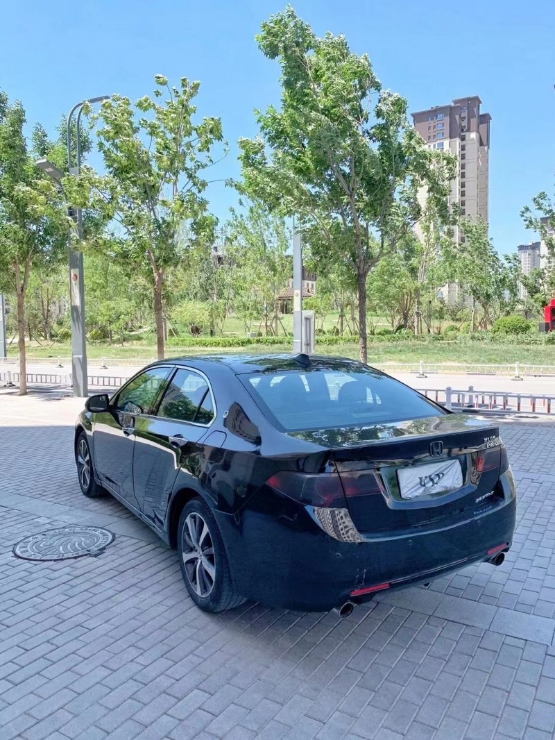 廊坊10年本田思铂睿4