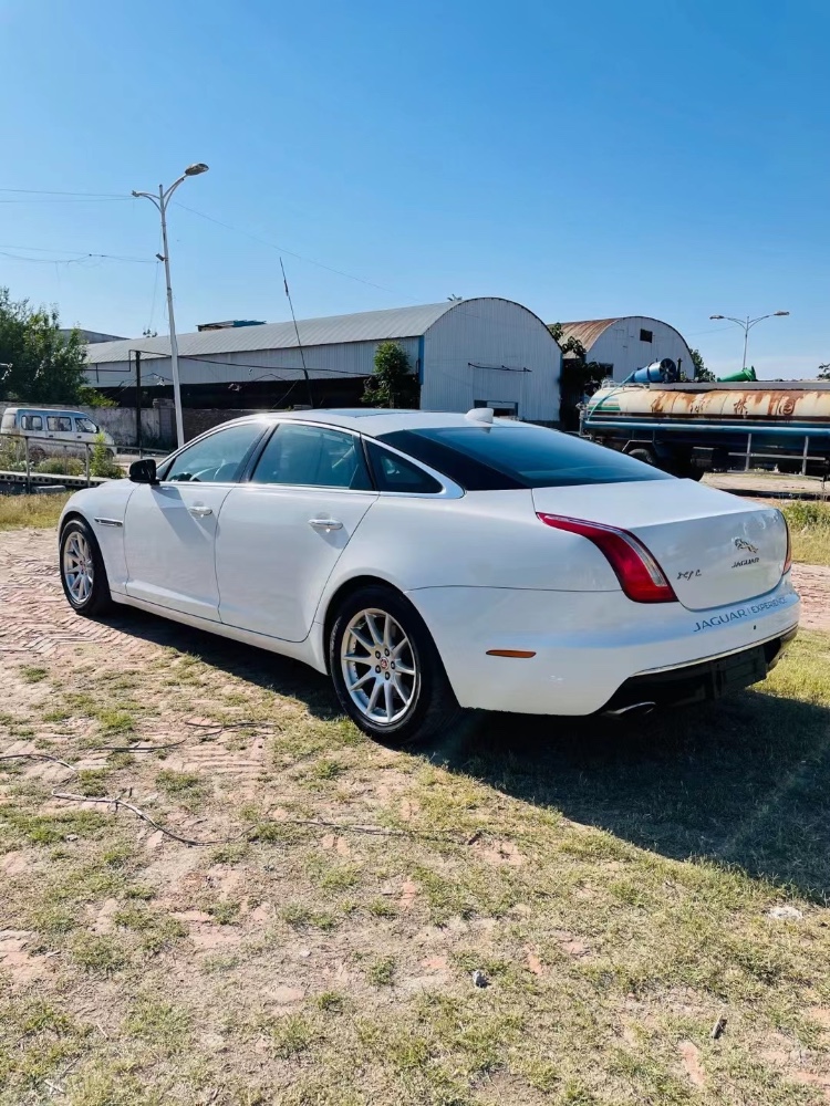 聊城16年捷豹XJ3