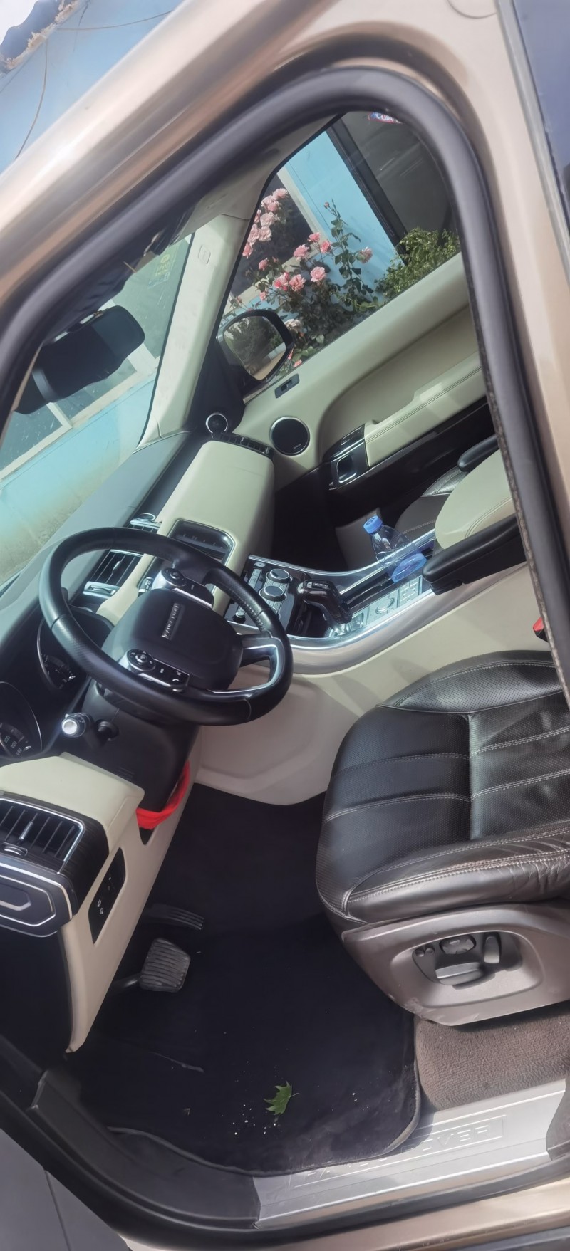 青岛14年路虎揽胜运动1