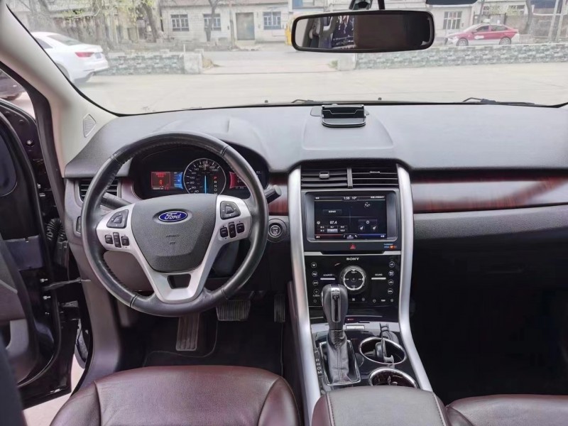 保定12年福特锐界(进口)3