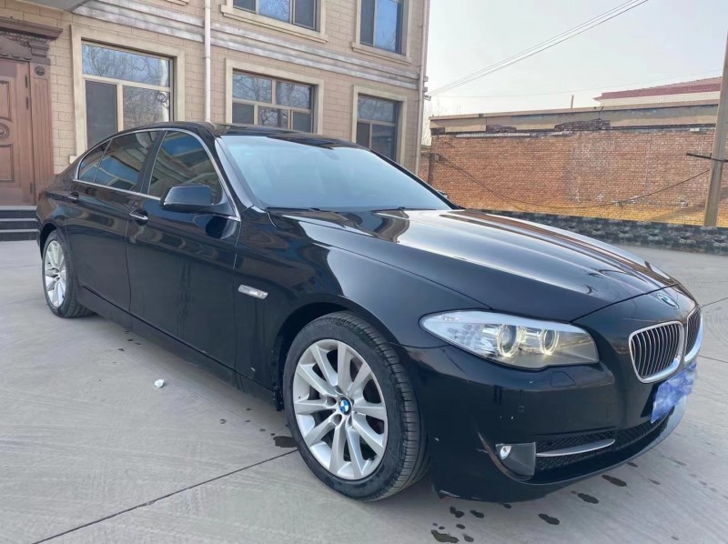 保定12年宝马5系3