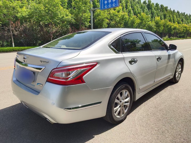 聊城14年日產天籟4