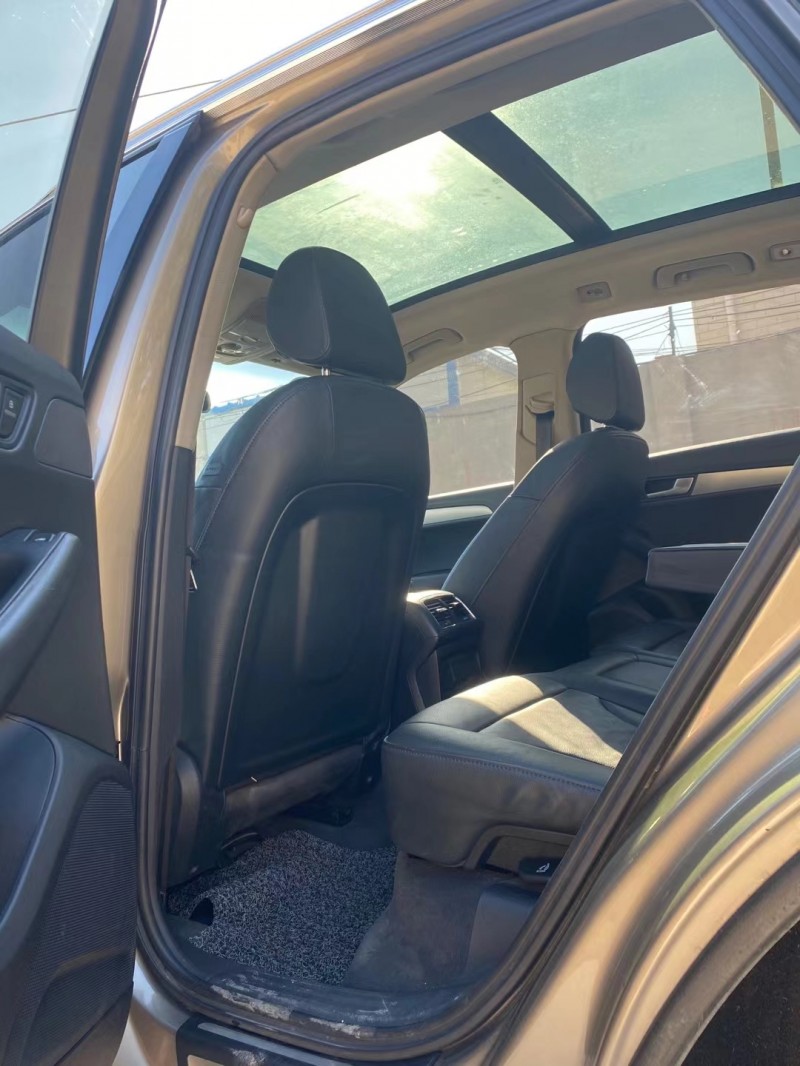 保定12年奥迪Q54