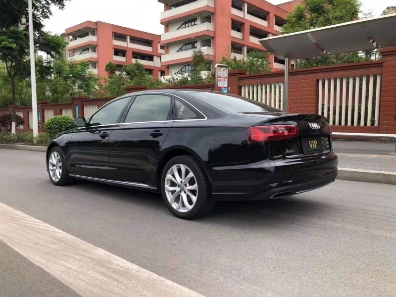 成都16年奥迪A6L5