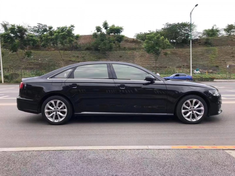 成都16年奥迪A6L6