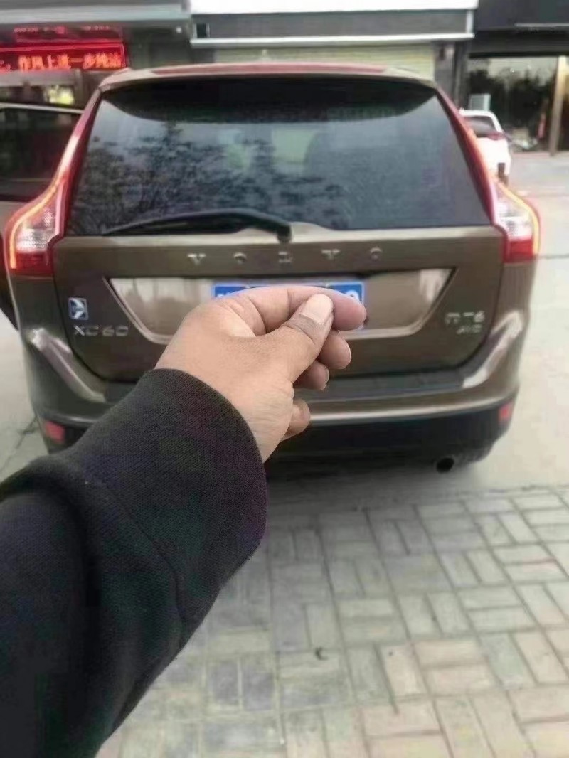 梧州12年沃爾沃XC602