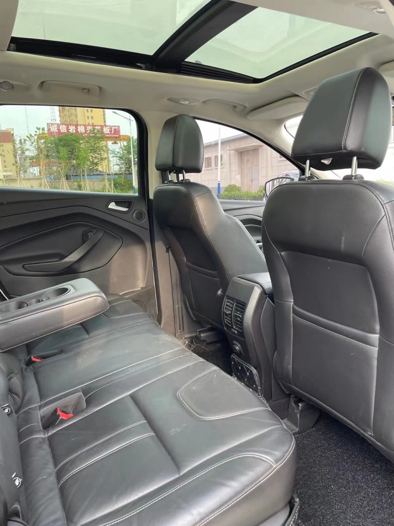 盐城15年福特翼虎4