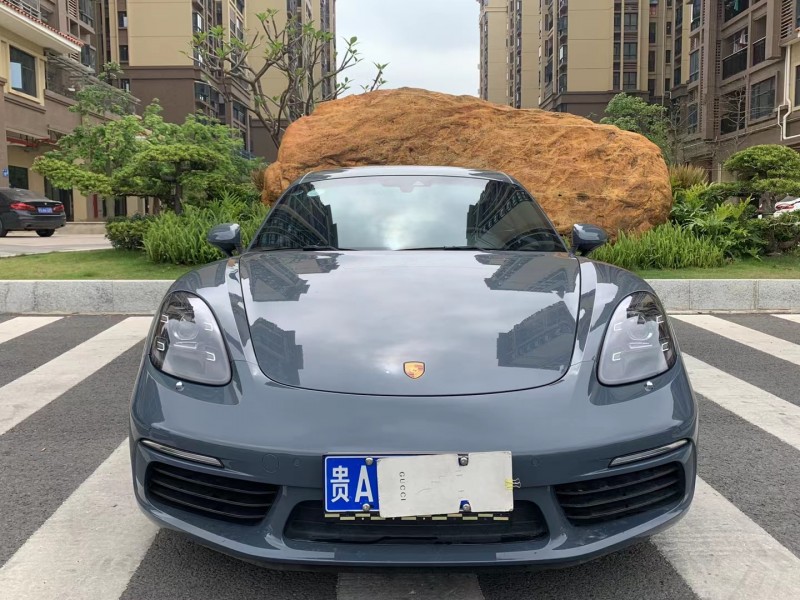 广州17年保时捷7181