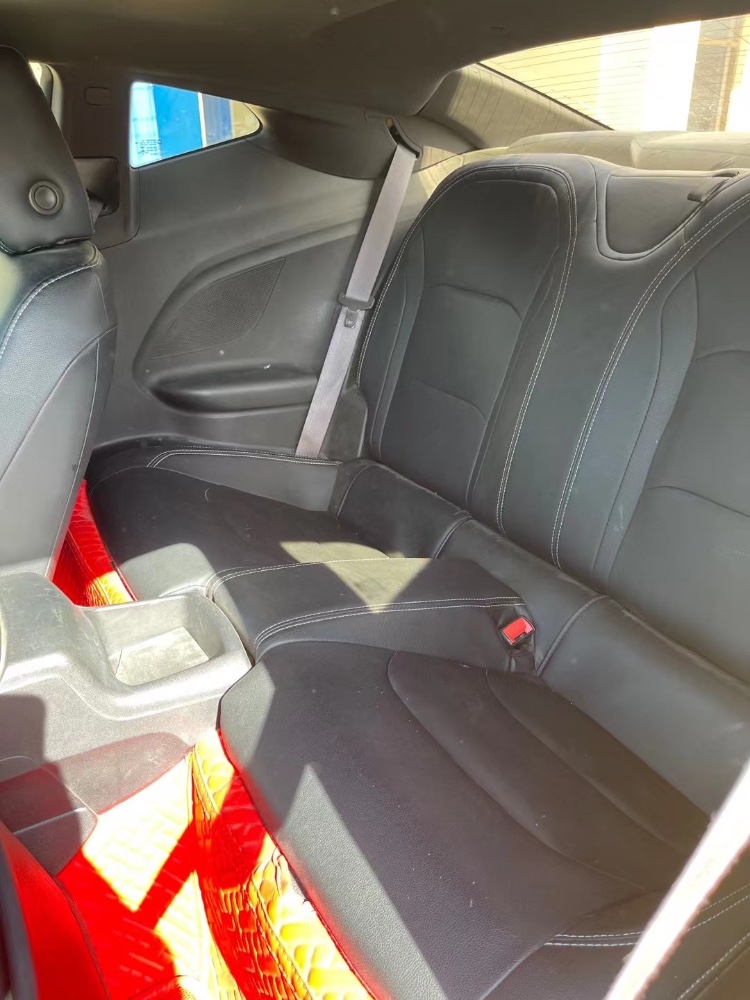 徐州17年雪佛兰科迈罗3