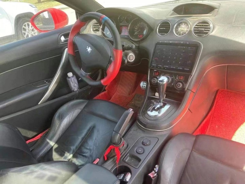 济宁12年标致RCZ4