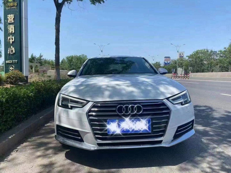 泰安18年奧迪A4L1