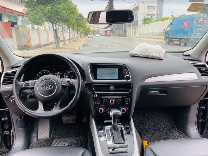 东莞14年奥迪Q55