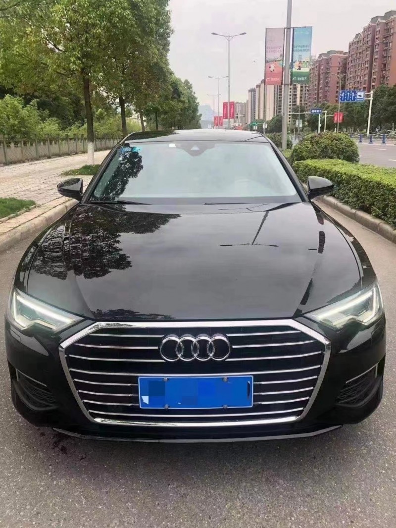 成都19年奥迪A6L1
