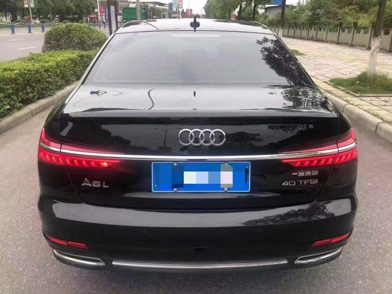 成都19年奥迪A6L9