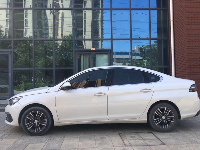 青岛17年标致3083