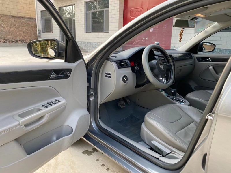 保定13年大众宝来4