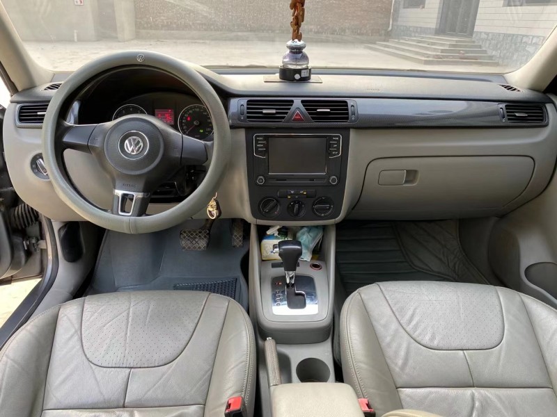 保定13年大众宝来7