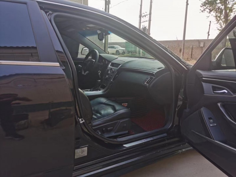 保定12年凯迪拉克CTS5