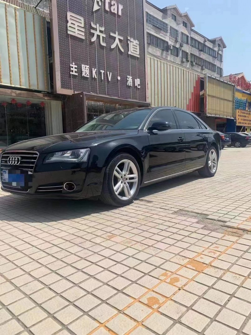 臨沂11年奧迪A8L7