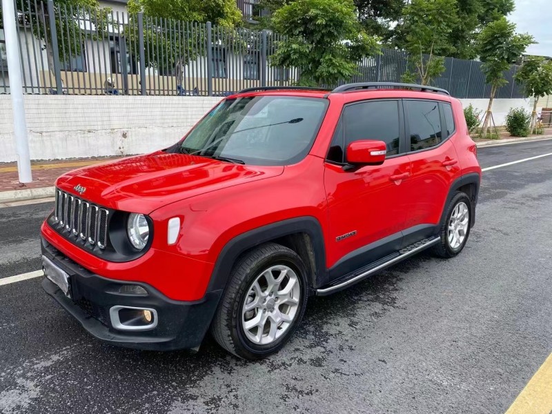 南寧18年Jeep自由俠3
