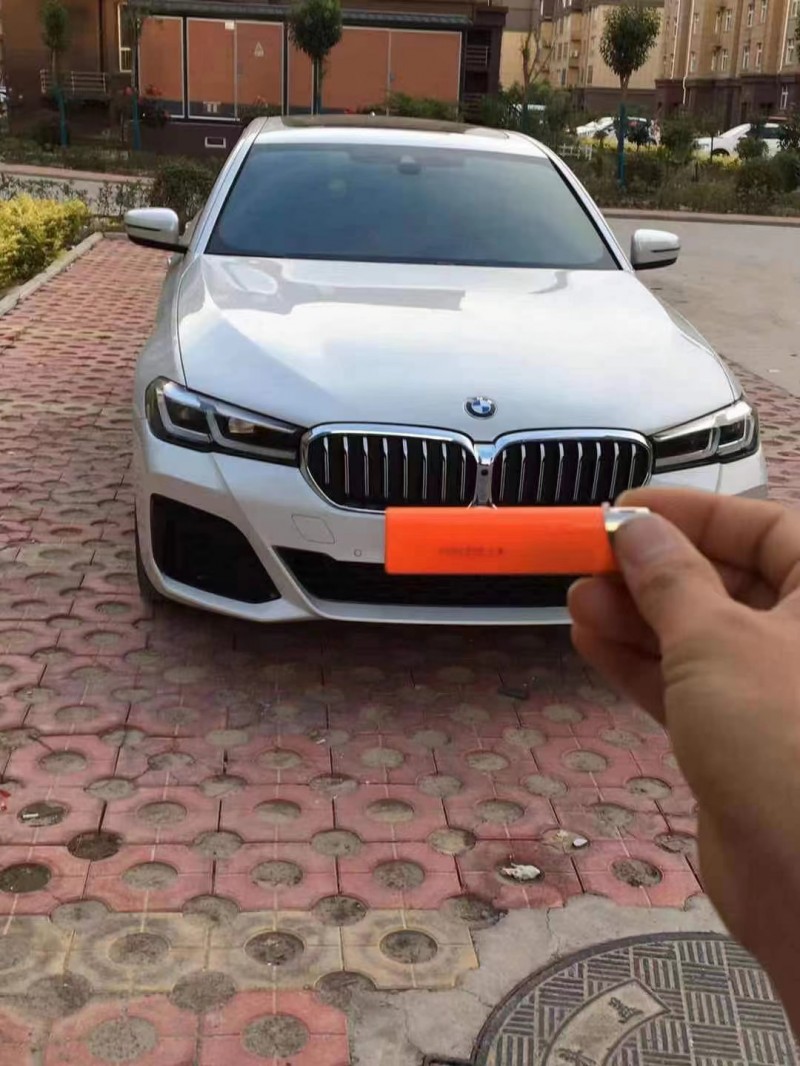 保定21年宝马5系7