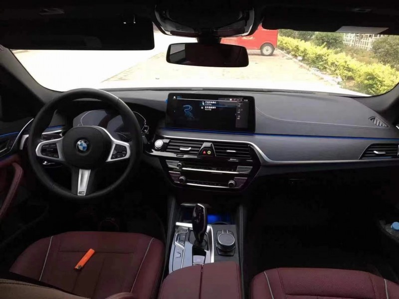 保定21年宝马5系3